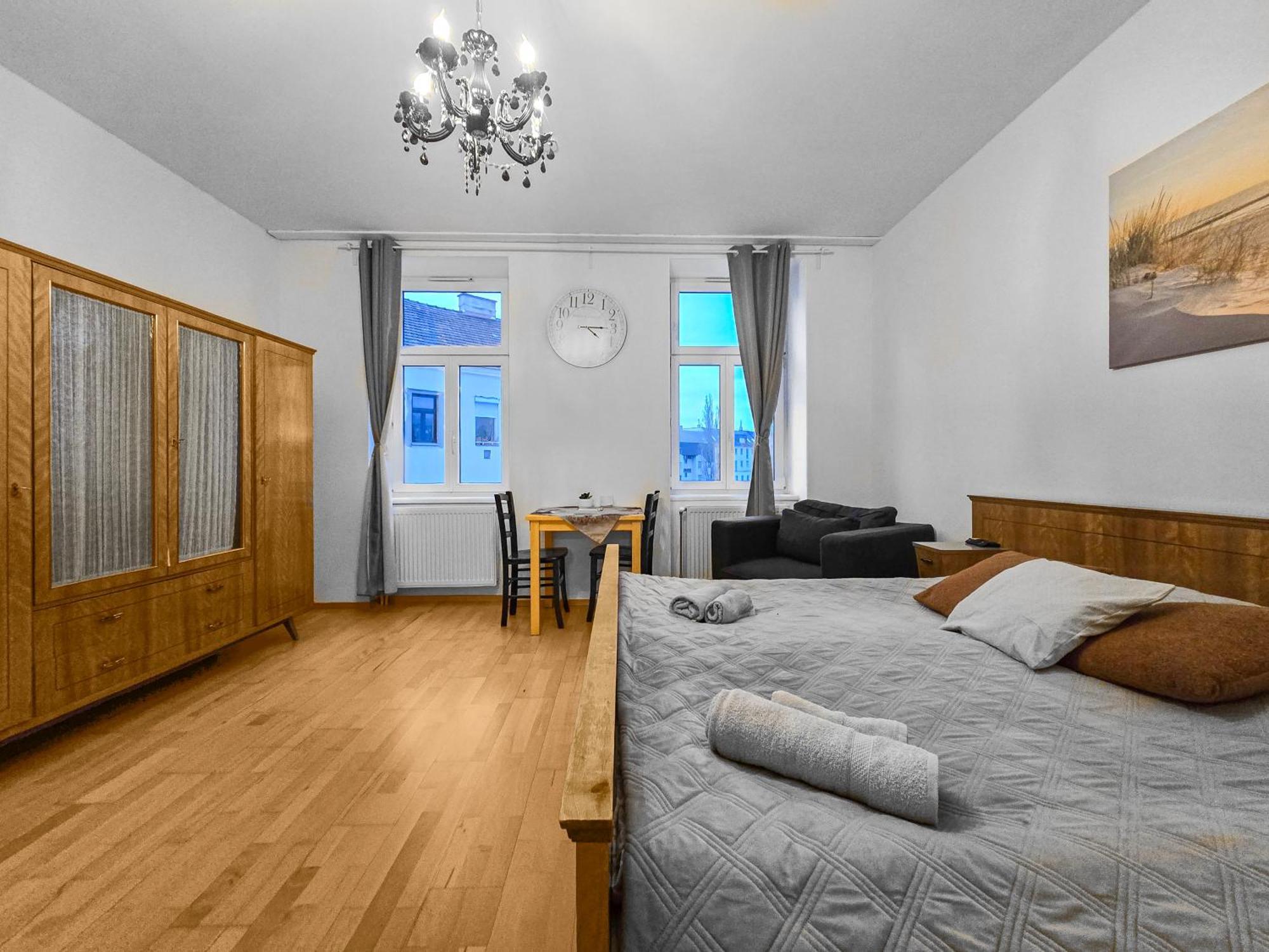 Three-Bedroom, Three King-Size Bed Retreat Vienna Esterno foto